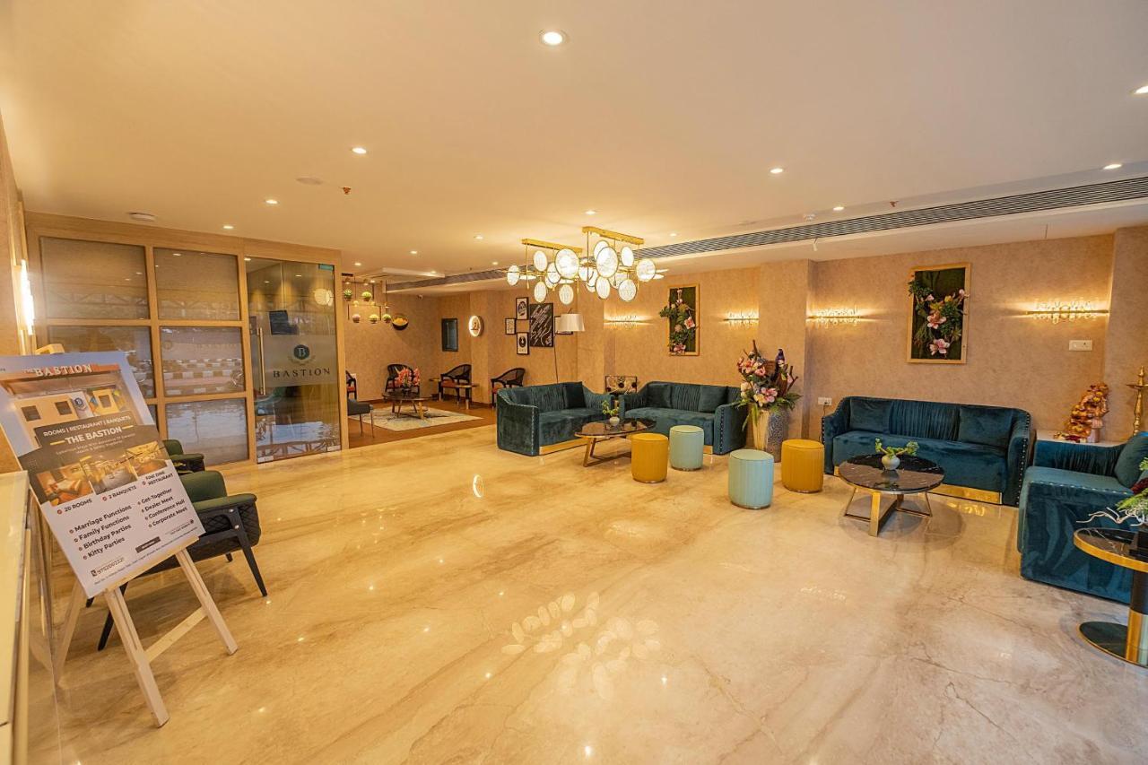 The Bastion Hotel Bhopal Buitenkant foto